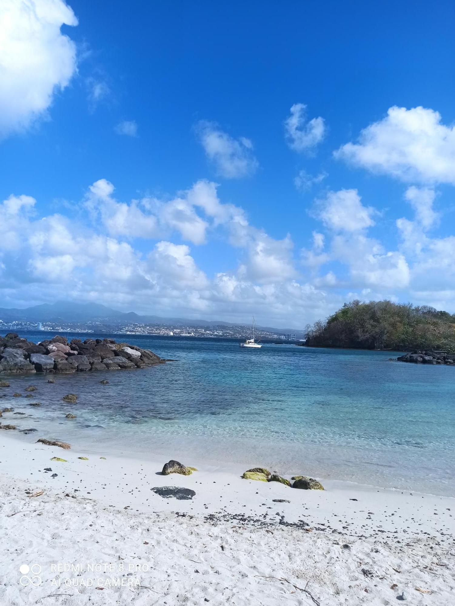 Ti-Case Appartement Jacuzzi A 100M De La Plage サント・リュス エクステリア 写真